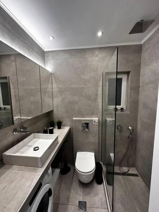Apartment Elite With Private Parking *