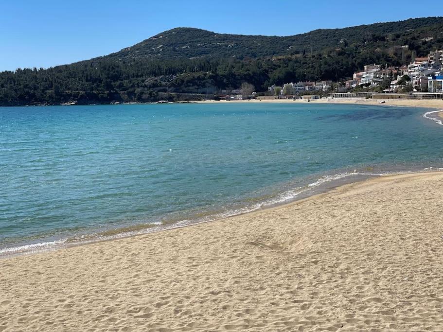 Elite With Private Parking Apartment Kavala